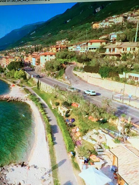 La Virgola Apartments Бренцоне-суль-Гарда Екстер'єр фото